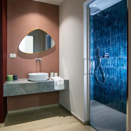 Gigi Suites&apartments ストレーザ