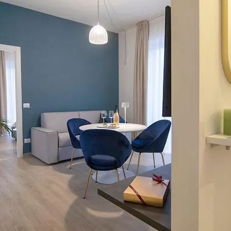 Gigi Suites&apartments * ストレーザ