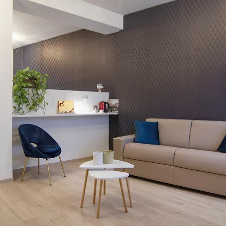 Gigi Suites&apartments Appartement *