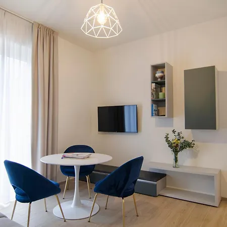 Gigi Suites&apartments Daire Stresa